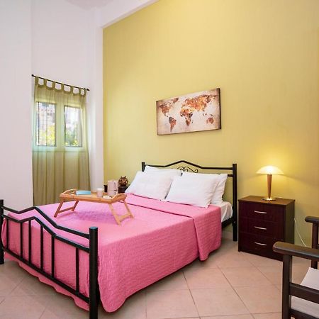 Apartamento Christina'S Sea House Nikiti  Exterior foto