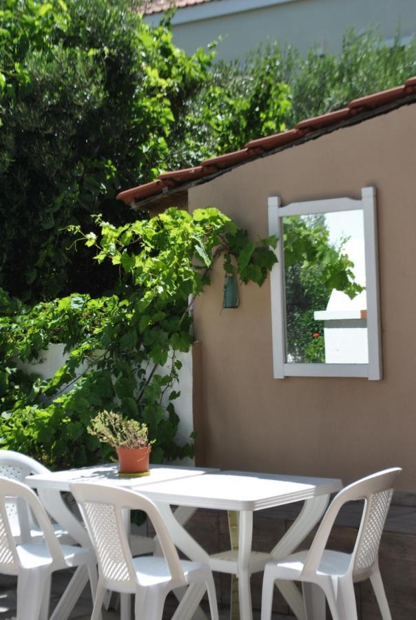 Apartamento Christina'S Sea House Nikiti  Exterior foto