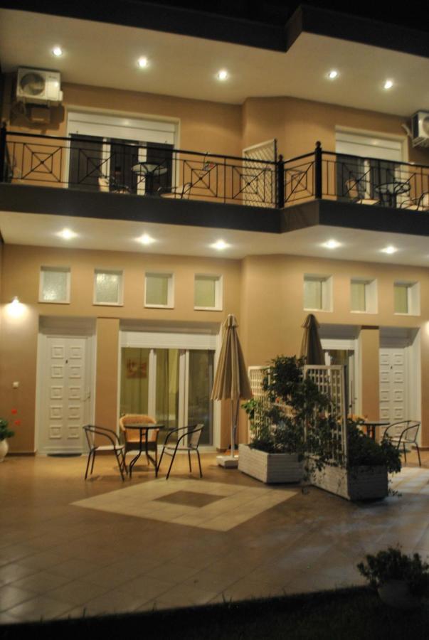 Apartamento Christina'S Sea House Nikiti  Exterior foto